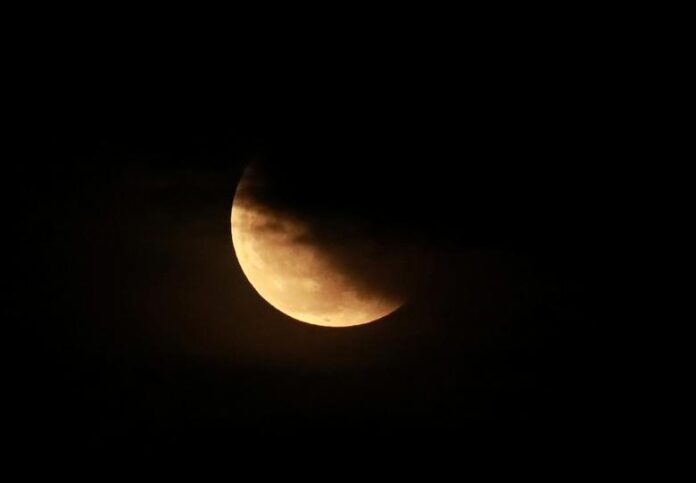 super_moon_25_3Dtby5fFoD