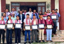 उत्कृष्ट विद्यार्थीलाई सम्मान गर्दै वडाध्यक्ष कार्कीको सन्देश– ‘देशमै रहेर योगदान दिनुस्’